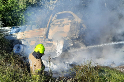 Balıkesir Gönen Denizkent-Biga yolunda araç yangını
