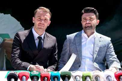 Ertuğrul Ersoy gözyaşlarını zor tuttu! ‘Bursaspor çağırıyorsa gidilir!