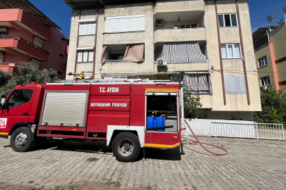 Aydın'da prizde unutulan ütü, yangına neden oldu