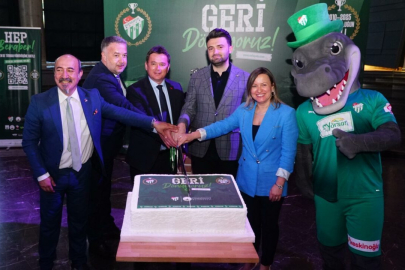 Bursaspor Başkanı Enes Çelik: Bu şehri Avrupa’da da şampiyon yapmak istiyoruz