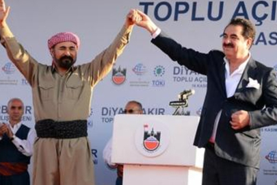 PKK fesih kararını açıkladı İbrahim Tatlıses'ten destek gecikmedi