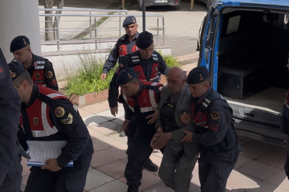 Sakarya'da dolu tarım arazilerini vurdu