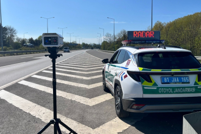 Düzce'de 21'i alkolden 202 araç trafikten men edildi