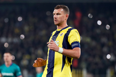 Edin Dzeko ve Hajradinovic'e milli davet