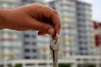 Kiradaki nüfus 24 milyonu aştı! Konutlar elde kaldı...