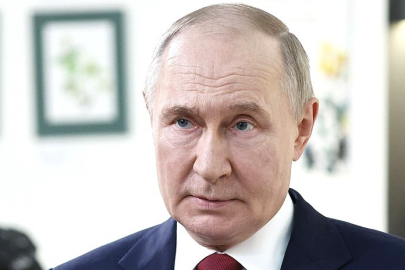 Trump ve Putin telefonda görüştü