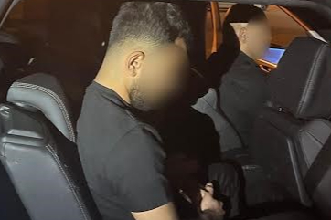 Bursa’da kaçak göçmen operasyonu : 9 göçmen, 1 şüpheli yakalandı