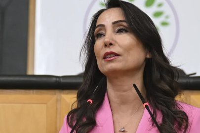 DEM Parti'den Bahçeli'nin komisyon teklifine destek! MHP liderinden alıntı yaptı