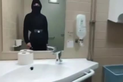 Finlandiya’da 16 yaşındaki öğrenci, 3 kız öğrenciyi bıçakladı