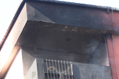 Rize'de boş binada yangın çıktı