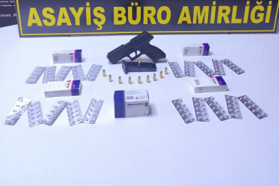 Antalya Alanya'da ruhsatsız silah ve uyuşturucu hap ele geçirildi