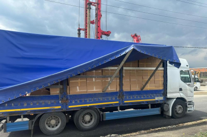 Bursa'da kaçak operasyonu: Milyonlarca makaron ve binlerce litre alkol ele geçirildi!