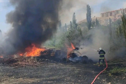 Hatay'da bahçede çıkan yangın itfaiye tarafından söndürüldü