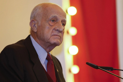 İnan Kıraç kaçırıldı