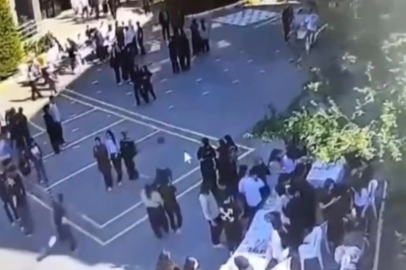 İstanbul Sultanbeyli'de lise öğrencisi okul bahçesinde arkadaşını bıçaklad