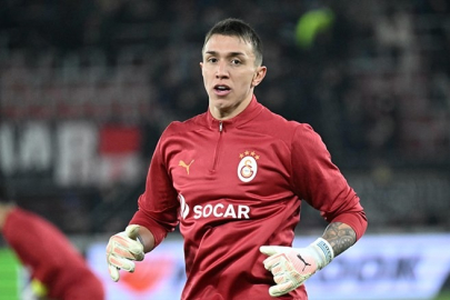 Kürsüye çıkan Muslera'dan taraftara çağrı: Olay Fenerbahçe göndermesi