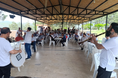 Bursa Orhaneli'de muhtarlar piktikte buluştu