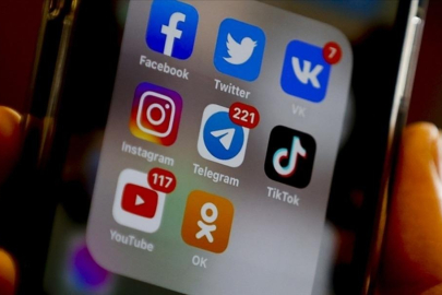 O yaşı doldurmayanlar canlı yayın bile açamayacak: Tarih verdi, Türkiye'de de başlıyor'