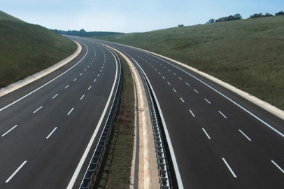 Bursa'da yol yapım çalışması! O istikamet ulaşıma kapatıldı