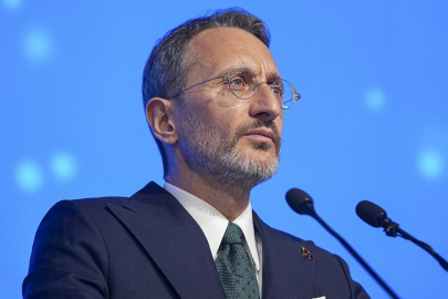 İletişim Başkanı Altun, Necip Fazıl Kısakürek'i andı