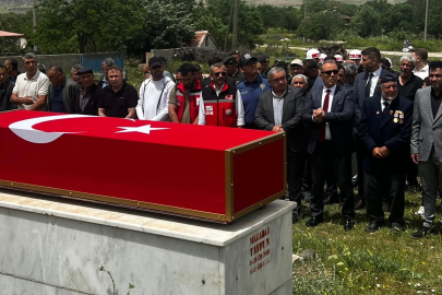 Afyonkarahisar'da vefat eden Kıbrıs Gazisi toprağa verildi