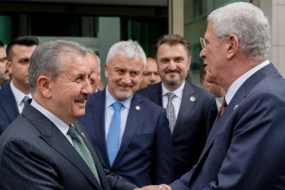 Müsavat Dervişoğlu'ndan Mustafa Destici'ye ziyaret!