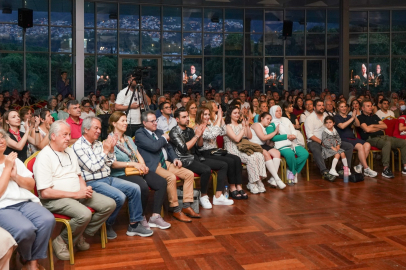 Bursa Büyükşehir’den "Âşık Mahzuni Şerif’i Anma" ve "Aşk Masalı" konserleri