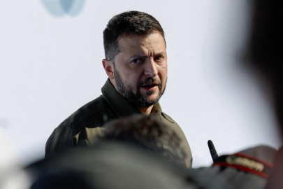 Zelenskiy: Ukrayna, İstanbul'daki görüşmeye katılacak