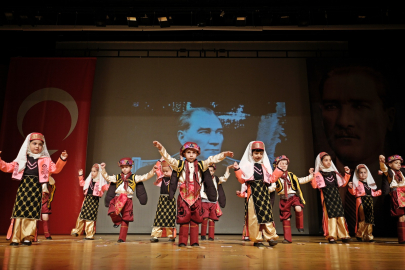 Bursa Yuvam Personel Kreşi’nde yıl sonu heyecanı!