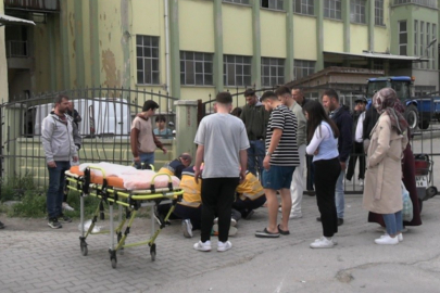 Kütahya Tavşanlı'da trafik kazası, 2 kişi yaralandı