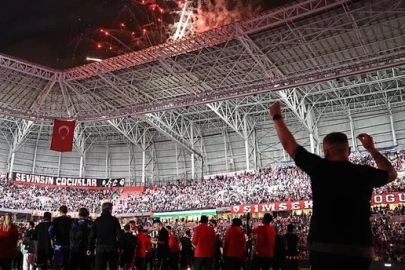 Samsunspor’dan Avrupa kutlaması