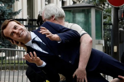 40 bin euro değerindeki Macron heykeli çalındı