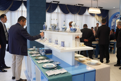 Bursa İznik seramiği dünya vitrininde