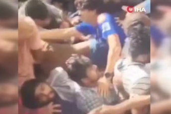 Hindistan'da şampiyonluk kutlamasında izdiham: 11 ölü