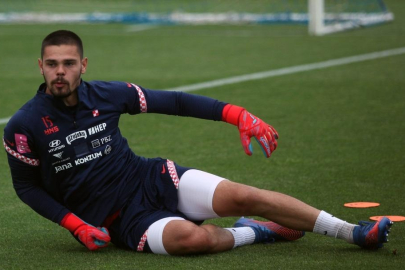 Galatasaray’ın yeni duvarı Yunanistan’dan! Fenerbahçe detayı...