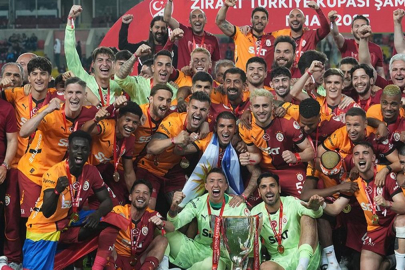 Galatasaray'ın yıldızı Beşiktaş'a önerildi! Okan Buruk biletini kesti, takımdan ayrılıyor...