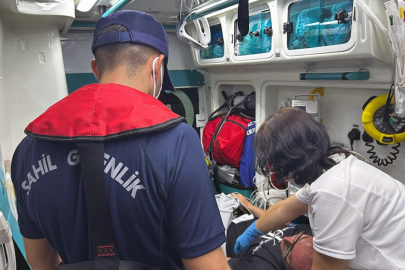 Muğla'da özel teknede rahatsızlanan vatandaşa tıbbi tahliye