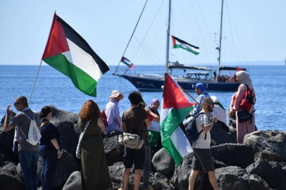 İsrail Madleen gemisine el koymuştu! Gemidekilere ne olacağı belli oldu: Dışişleri'nden sert tepki!