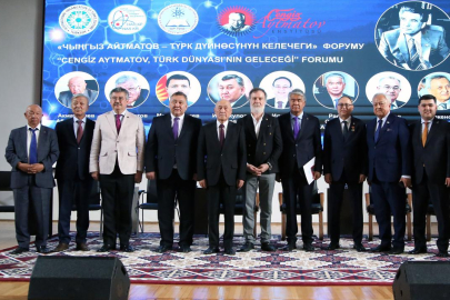 'Cengiz Aytmatov Türk Dünyası'nın Geleceği' forumunda anıldı