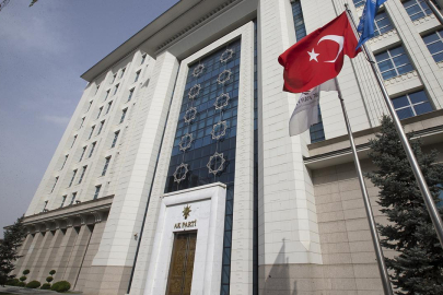 AK Parti yaz dönemini yoğun geçirecek