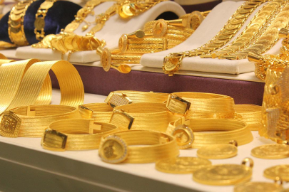 Gram altın 4 bin 203 liradan işlem görüyor