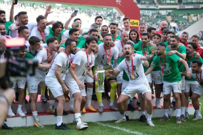 Bursaspor'da ayrılıklar gündemde!