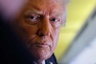 Trump, otomobil tarifelerini artırabileceğinin sinyalini verdi