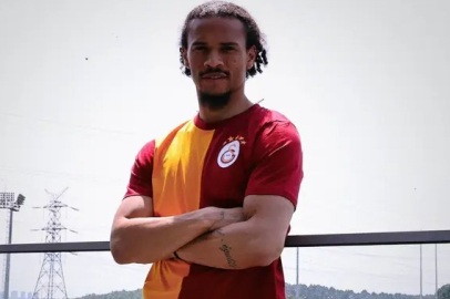 Leroy Sane Bayern'de oynamaya devam edecek