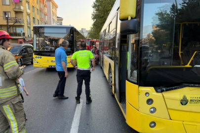 Aynı yerde 2 İETT otobüsü kazası: O anlar kamerada