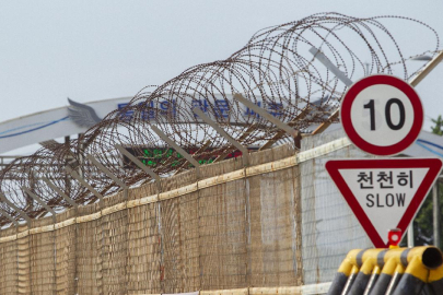 Güney Kore'den Kuzey'e propaganda broşürlerine "sert tedbir"