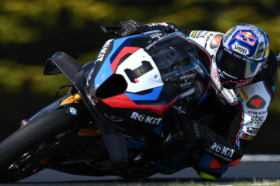 Toprak Razgatlıoğlu, İtalya'da kazanarak tarihe geçti