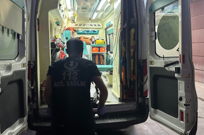 Adıyaman'da duran araca çarpan motosiklet sürücüsü yaralandı