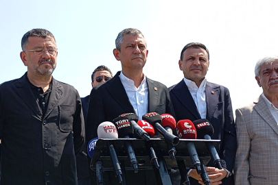 Ekrem İmamoğlu'nun duruşması sonrası Özgür Özel açıklama yaptı