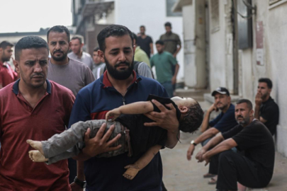 İsrail'in Gazze'ye son 24 saatte düzenlediği saldırılarda 68 kişi hayatını kaybetti